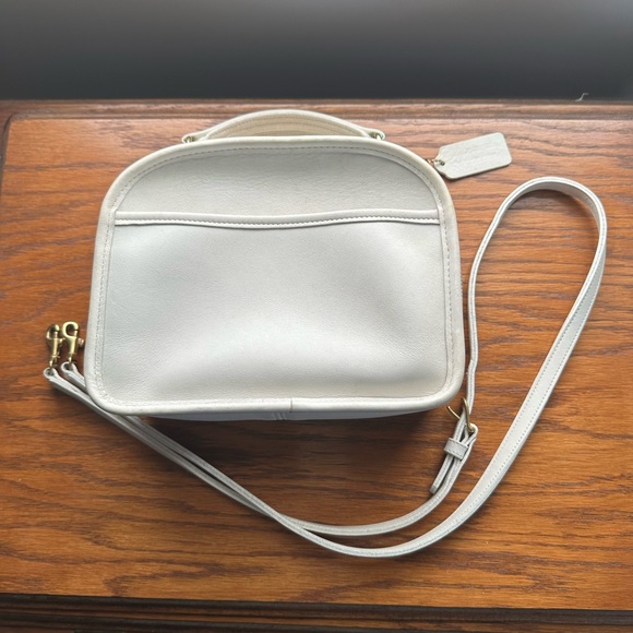COACH vintage LUNCH BOX ZIP🔥9991🔥HTF White - Picture 2 of 14